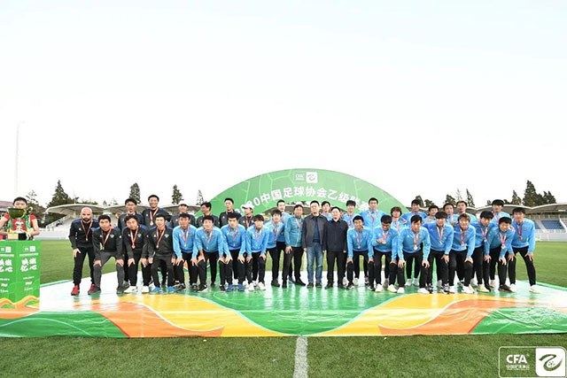 何应钦的投降之路：国民党的变节与毛主席的决断